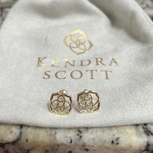 Kendra Scott Dira Stud Earrings in Gold